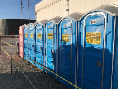 port-a-potty 